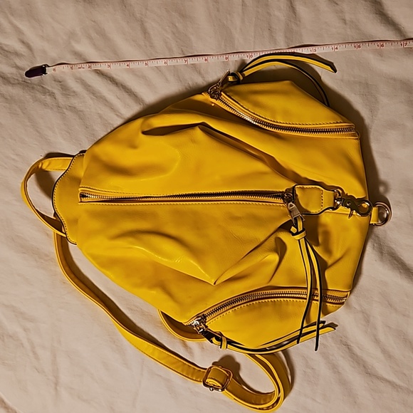 Little Yellow Backpack - Picture 5 of 6